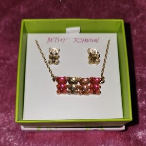 ✨️🐻‍❄️🐻NWT BETSEY JOHNSON BEAR 🐻‍❄️✨️EARRINGS / MATCHING NECKLACE✨️🐻‍❄️🐻